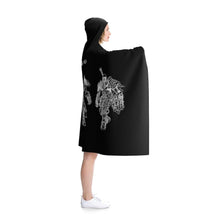 Load image into Gallery viewer, Darksiders 4 Horseman Line Art Hooded Blanket
